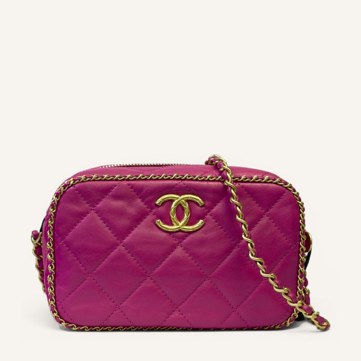 Chanel Camera Bag — Fuchsia