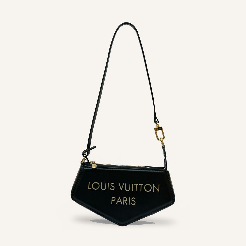 Louis Vuitton Pochette Ecusson — Black