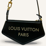 Louis Vuitton Pochette Ecusson — Black