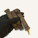 Louis Vuitton Petit Sac Plat — Monogram
