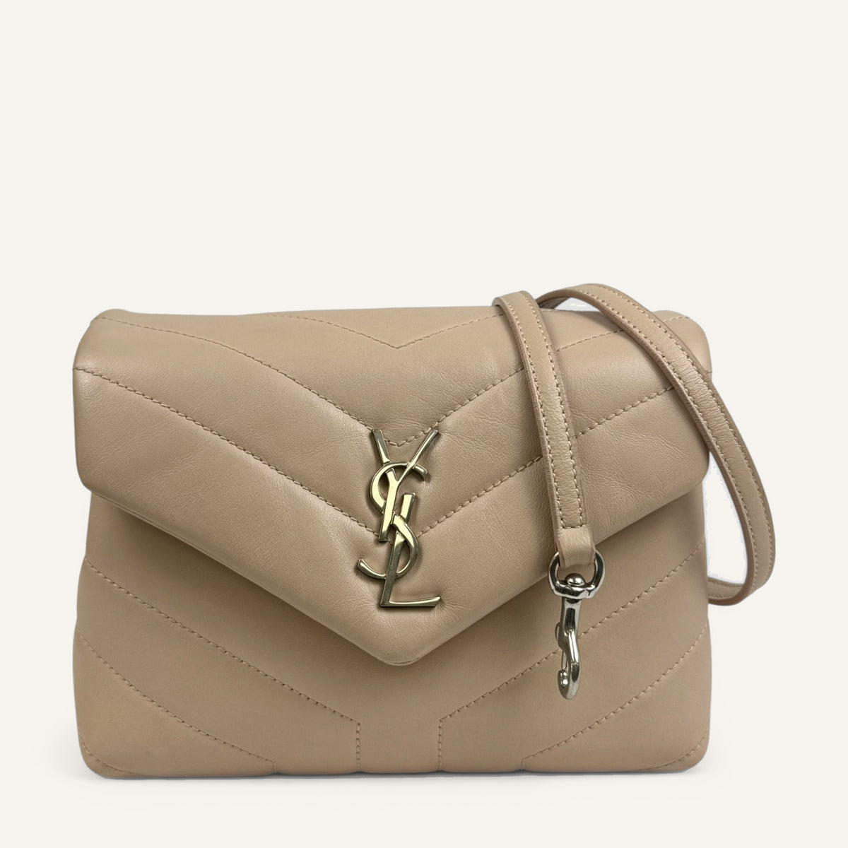 Saint Laurent Loulou Toy — Poudre