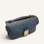 Louis Vuitton Métis East West